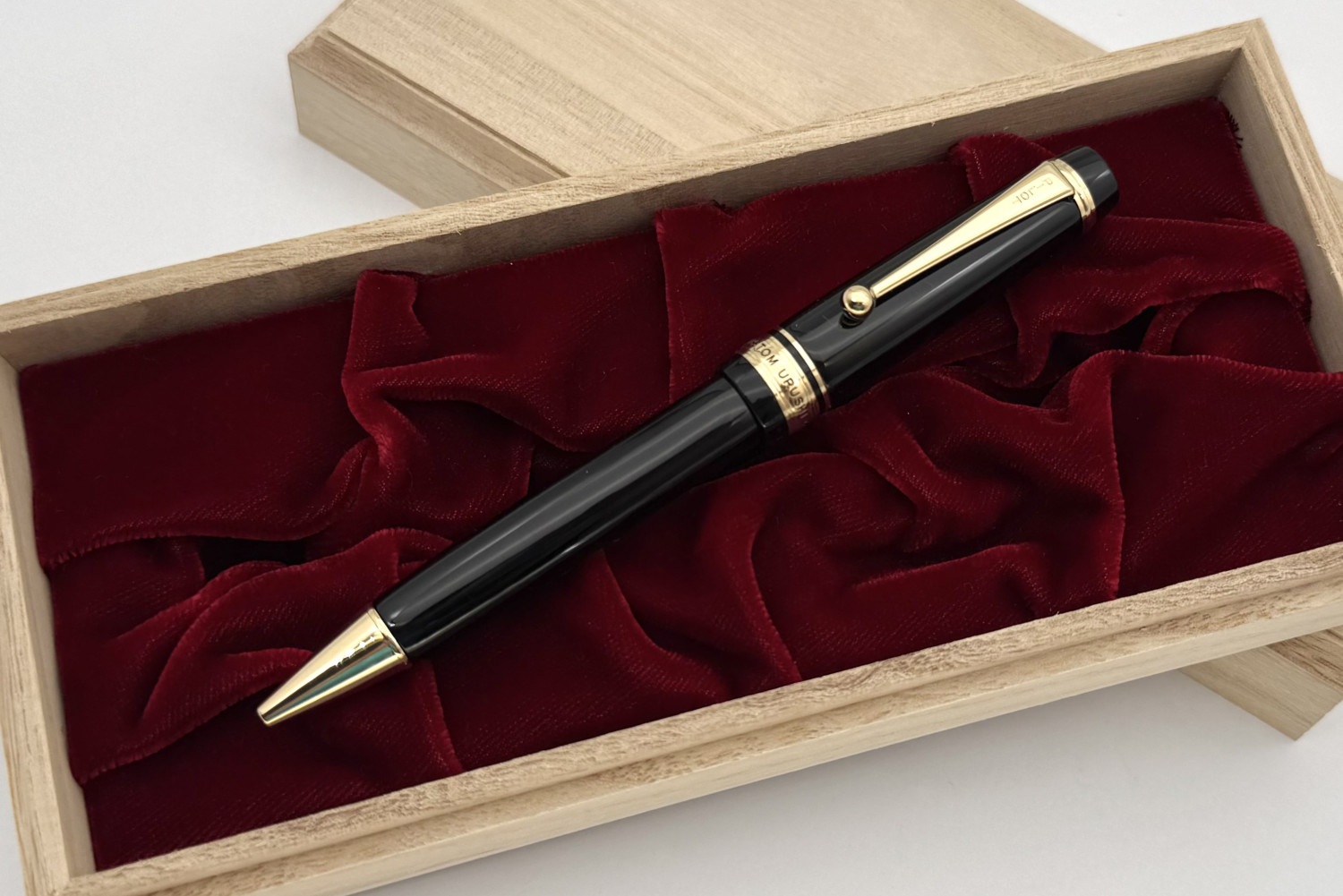 PilotCustomUrushiBlackBP_A